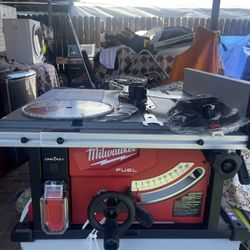 Milwaukee M18 FUEL ONE-KEY 18-Volt Lithium-Ion Brushless Cordless 8-1/4 in. Table Saw (Tool-Only