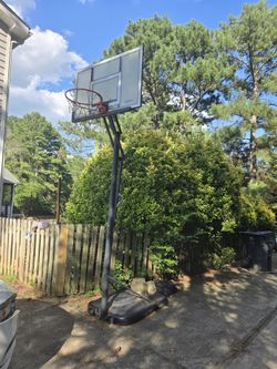 Spalding Basketball Hoop