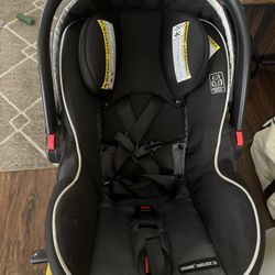 Graco Car seat