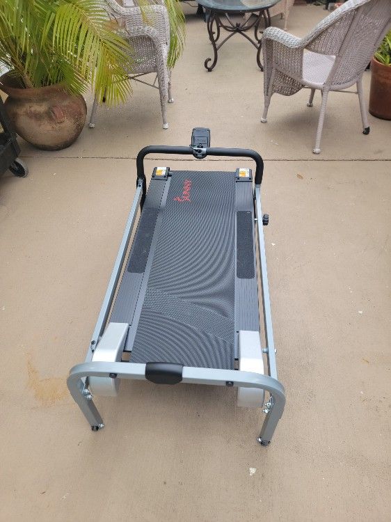 Sunny Health & Fitness SFT1407M for Sale in Miami, FL OfferUp