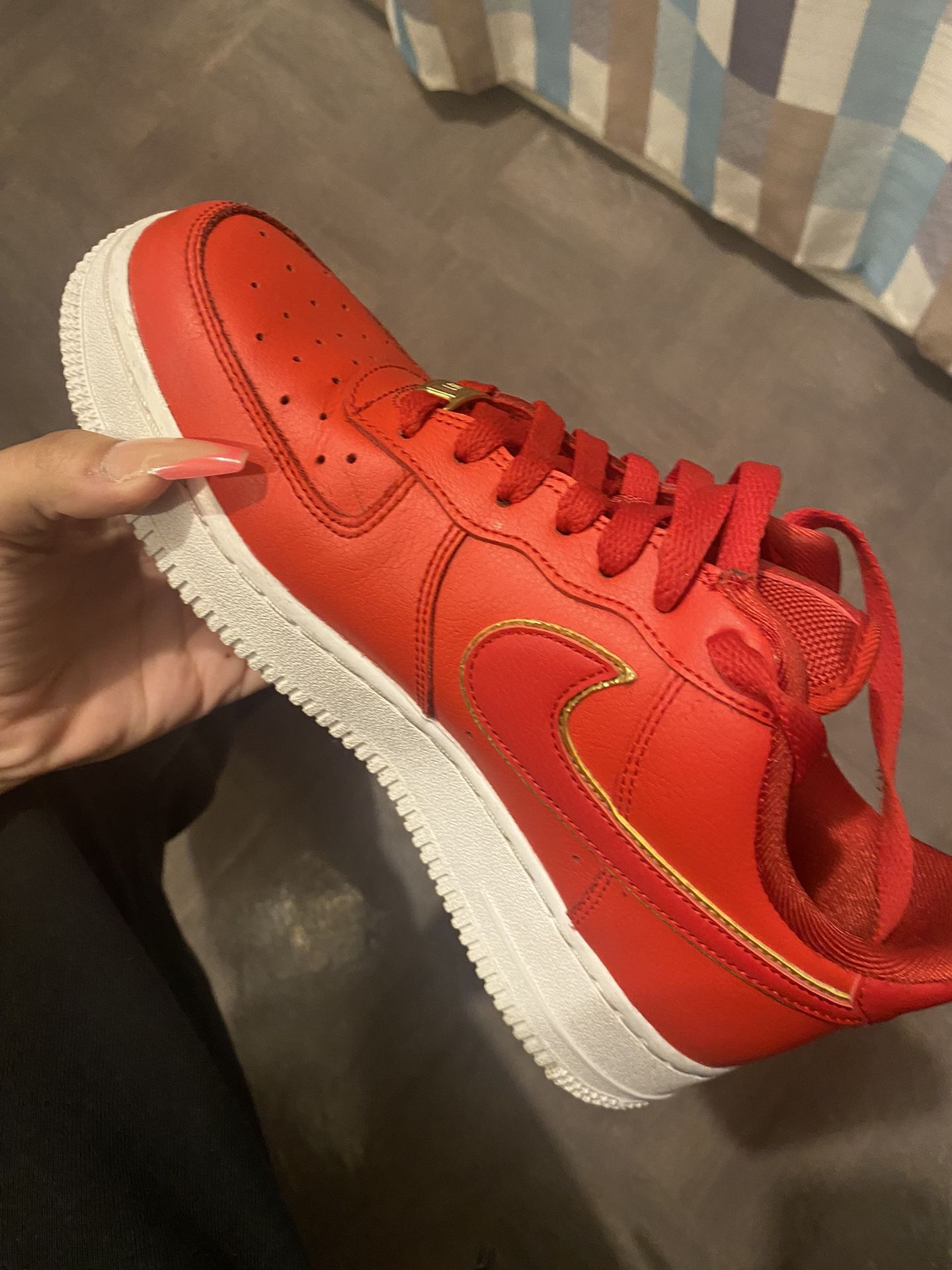 Nike Air Force 1 Low ‘Red Gold Swoosh’ Sneakers Size 8 Men’s