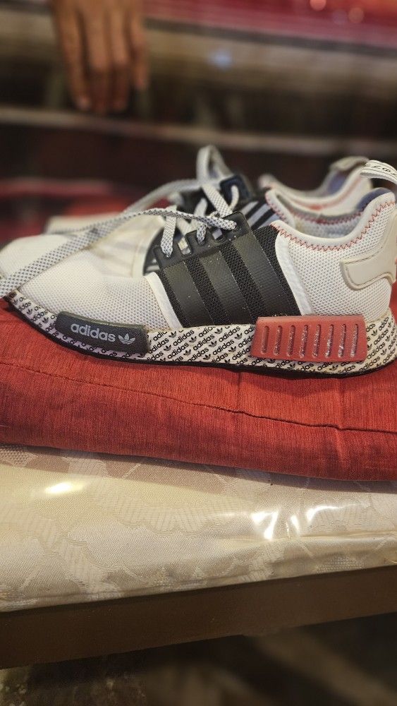 Tenis Adidas 
