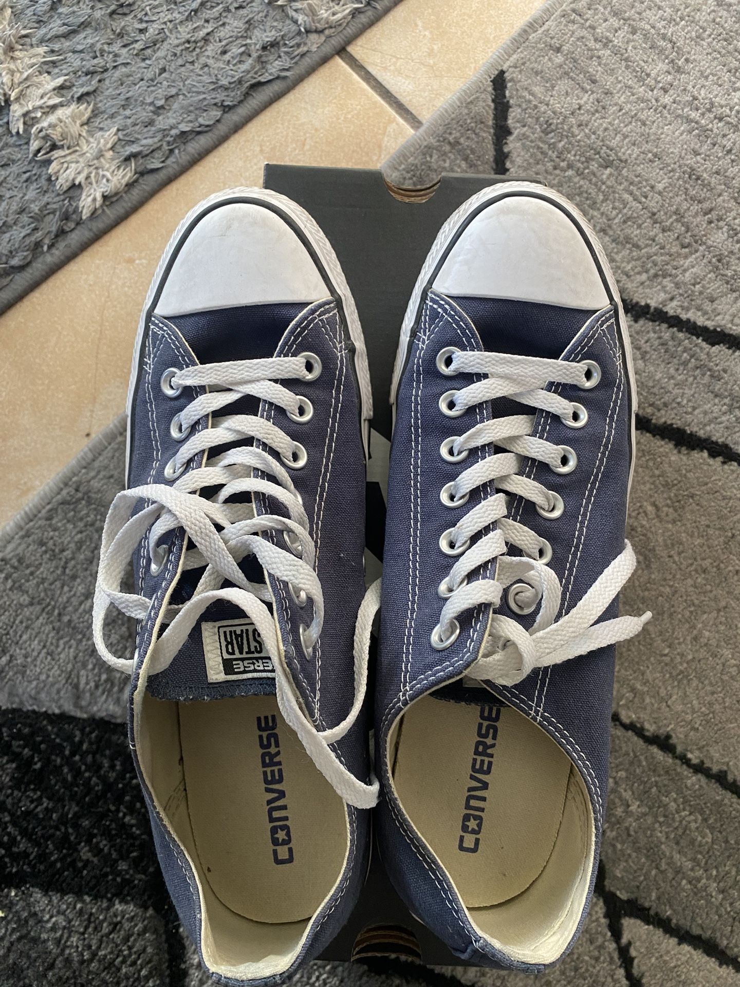 Converse Low Navy Blue Sz 9