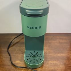 Keurig K-Mini Single Serve Espresso Machine K-Cup Pod Coffee Maker Evergreen