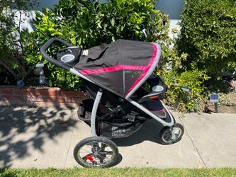 Graco FastAction Fold Click Connect Jogging Stroller - Azalea (Pink Stripe) - $75 OBO