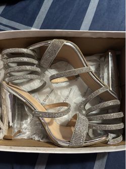 WILD DIVA Lounge Heels, Silver, 6 1/2
