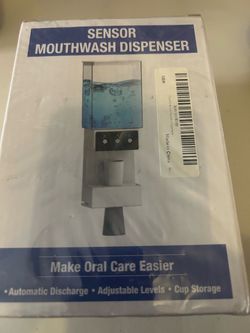 Sensor mouthwash dispenser