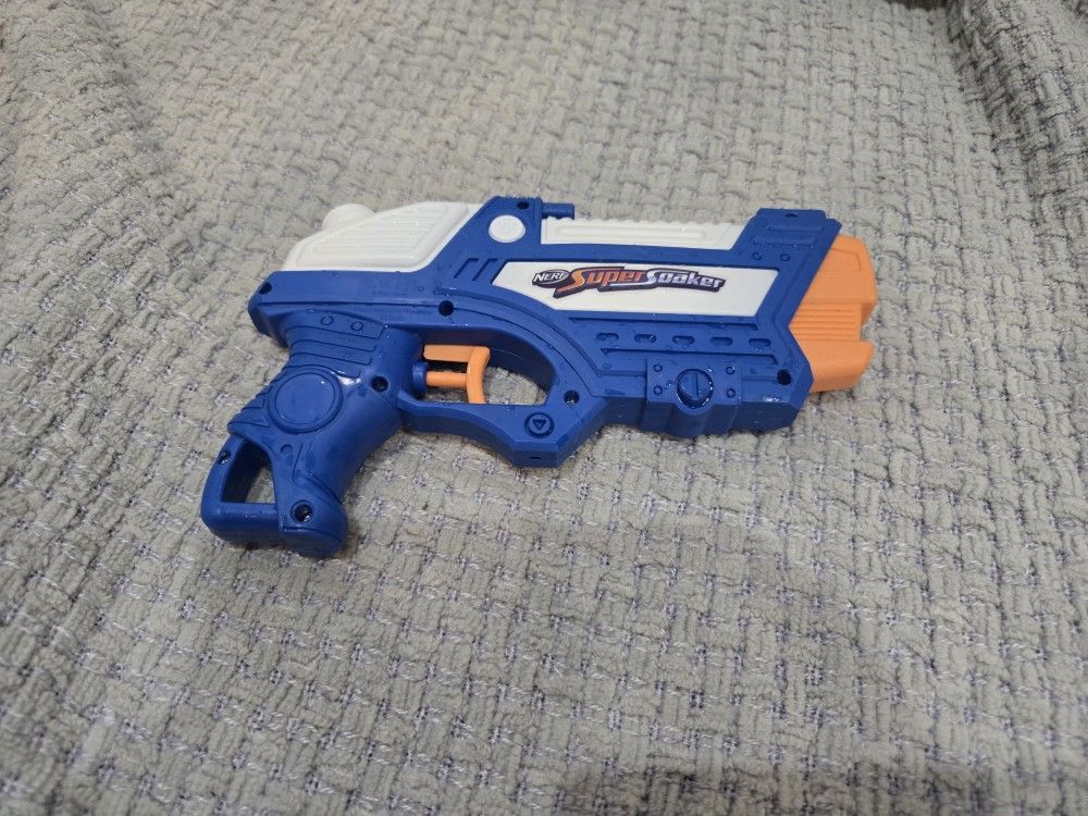 Nerf Super Soaker Stream Shot water toy