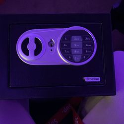 Mini safe