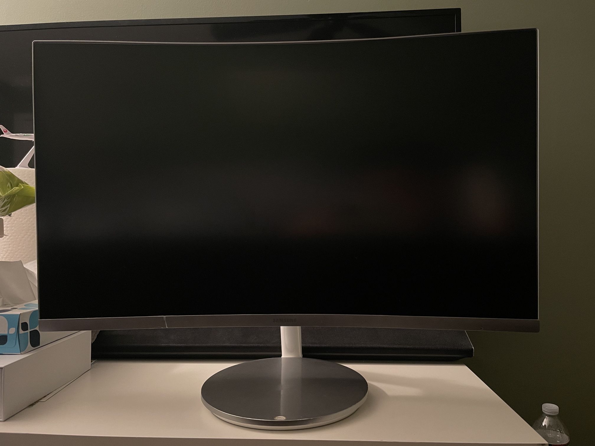 Samsung CF591 Series C27F591 27” LED Curved Monitor