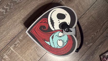 Nightmare Before Christmas Heart-Shaped Crossbody Bag
