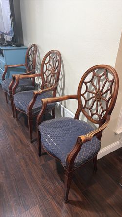 Antique FAIRFIELD 4 Carved Wood Spiderweb Back Armchairs