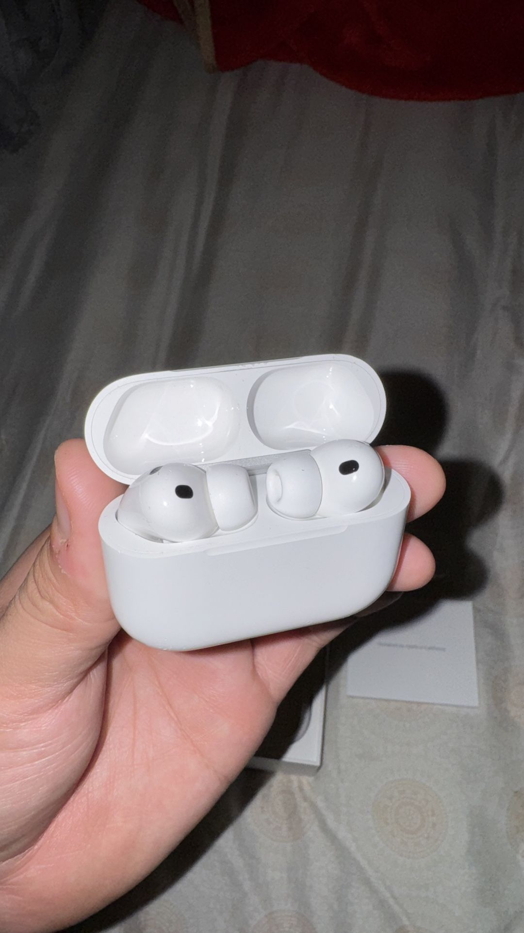 AirPods Pro 3 (Latest Gen) – Like New – Apple Warranty Eligible