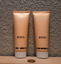 Women's Boss Alive 2.5oz body lotion×2