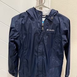 Boys Columbia Rain Coat -size Medium (size 10-12)