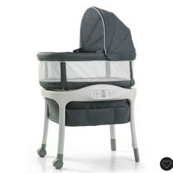 Graco Sense2snooze Bassinet With Crying detection.