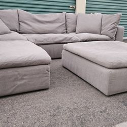 FREE DELIVERY!!! Jeromes "Lounge" 5 Piece Sectional Couch ($2.7K Retail...65% OFF!!!)