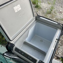 Dometic CFX50 with Cover Overland Fridge 