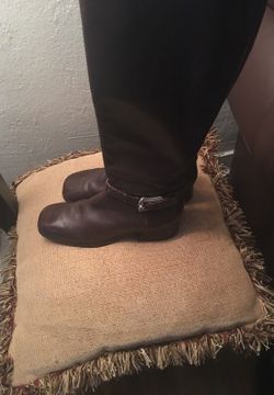 Brighton dark brown boots