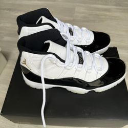 Jordan 11’s Men’s Size 11