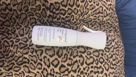 Living Proof Perfect Hair Day Style Refresh Mist