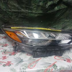 2020-24 Nissan Sentra Right Headlight Computer