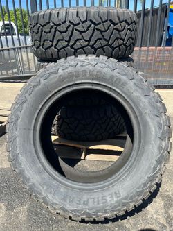 Rockblade Resilpeak R/T Off-Road Tires 33/12.50/R18