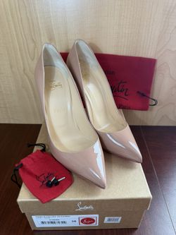 Christian Louboutin Nude 38