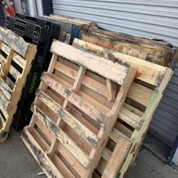 10 Wooden Pallets Free