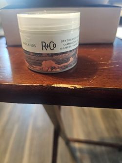 BADLANDS  DRY SHAMPOO/ STYLING PASTE