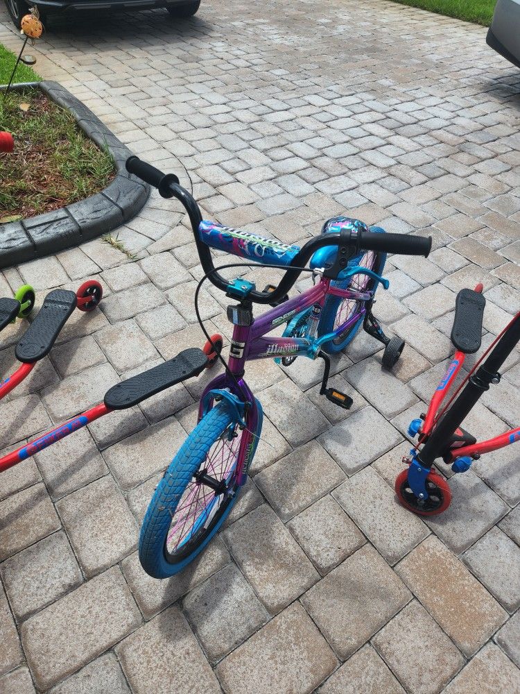 Assorted Kids Bikes And Wiflicker