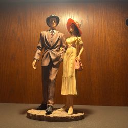 Porcelain Couple