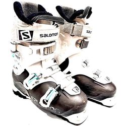 Womens Salomon Ski Boots (Size 7.5) 