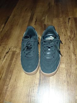 Puma shoes women's size 7