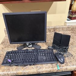 Del Computer Screen, Keyboard, Mouse & Speakers