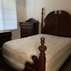 5 Piece Oak Wooden Bedroom Set