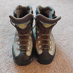 La Sportiva trekking boots