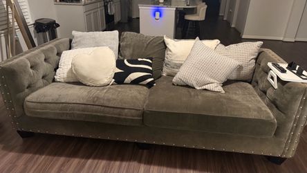 Grey Cindy Crawford 3 Seater Grommet Couch
