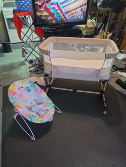 Baby Bassinet and Infant Bouncer Seat Bundle