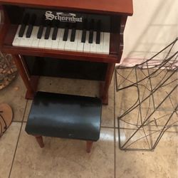 Small Piano 