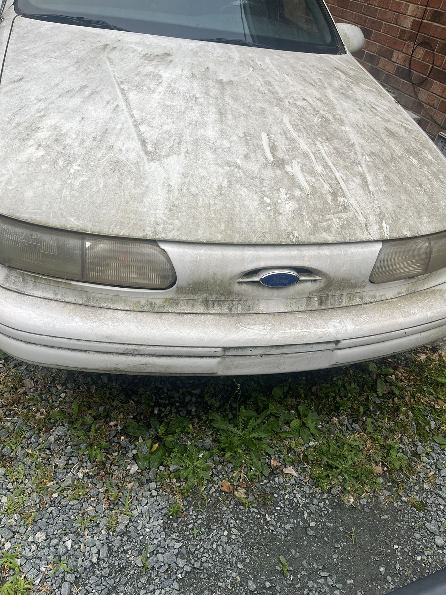 1995 Ford Taurus