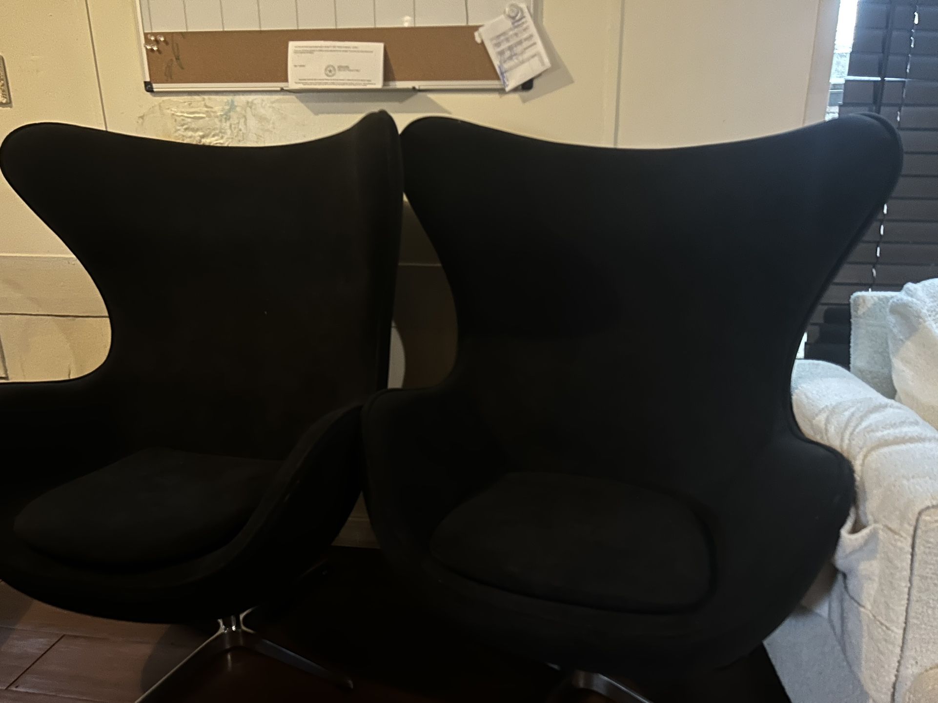 Used Black Sofa Chairs