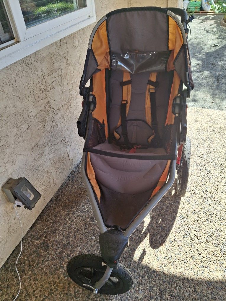 Free Stroller