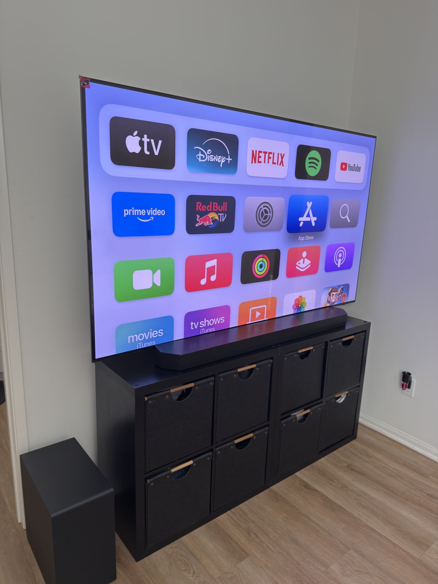 Samsung OLED 77" QN77S95CAFXZA Samsung soundbar HW-Q990D