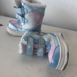 Feozen Snow Boots