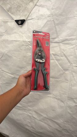 Avlation tin snip right