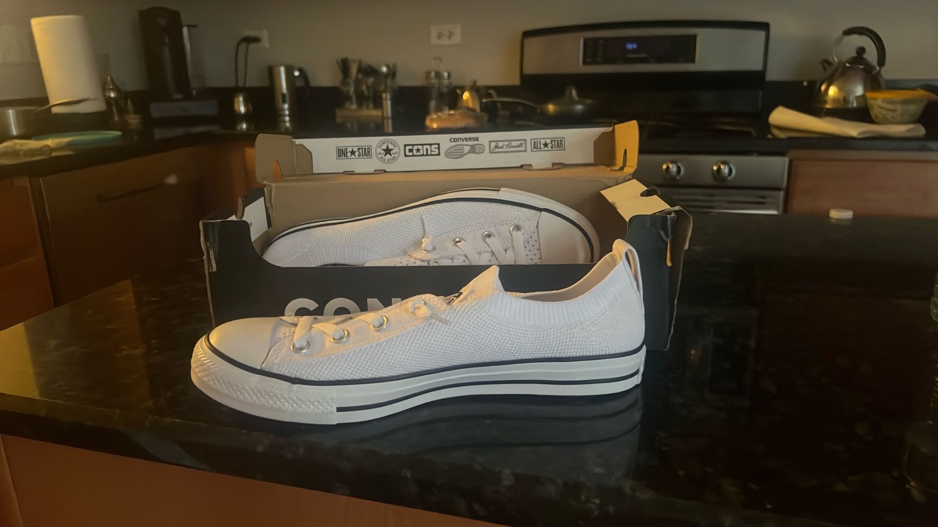 Converse Women Size 11