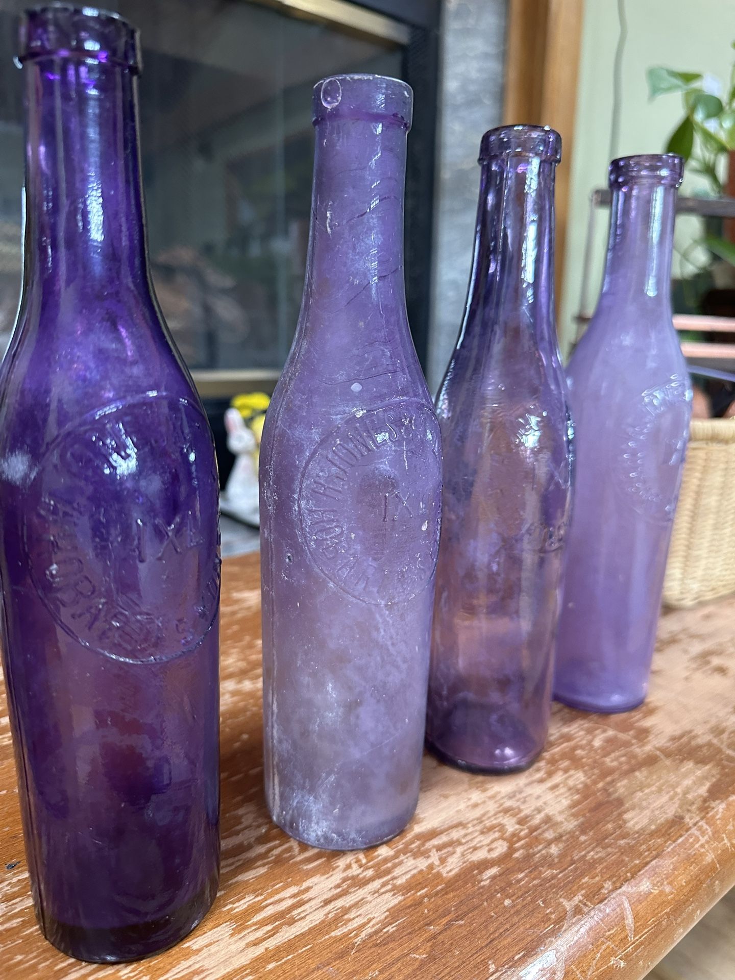 Antique Amethyst H Jones & Co Ltd Hobart / Sydney Australia IXL Purple Glass Bottle | Purple From Sun Exposure SCA Australian