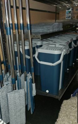 Hands free mop and bucket system new 20.00ea