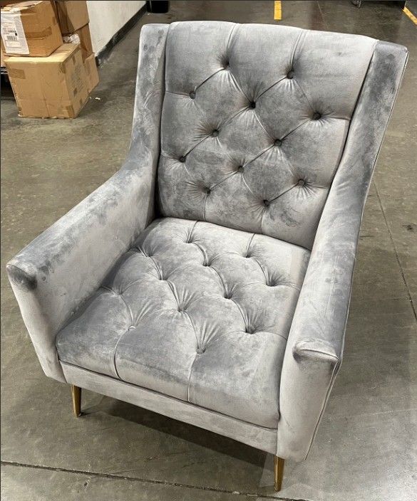 Aveline Tufted Polyester Wingback Chair